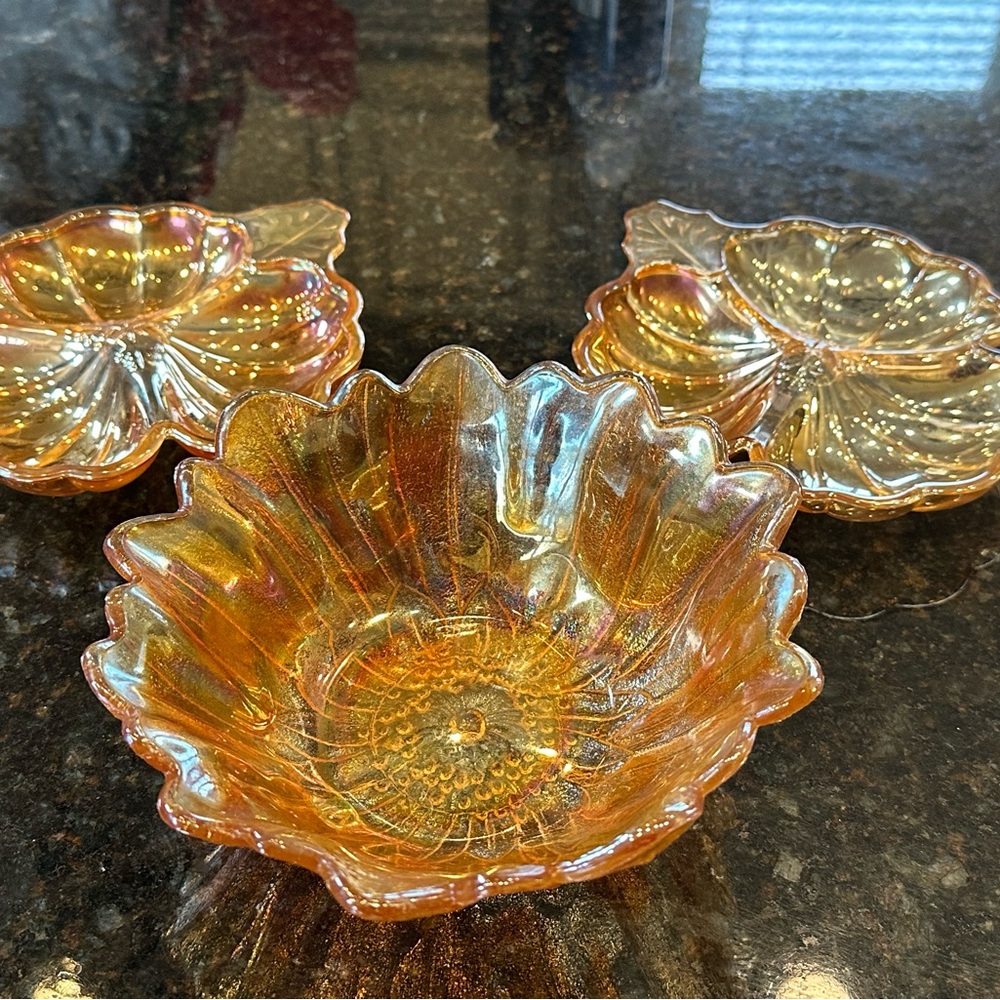 Beautiful set of 3 pieces of gold Carnival glass!